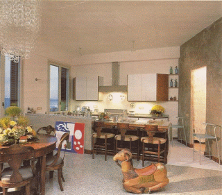 Pavimento di granito restaurato nella cucina